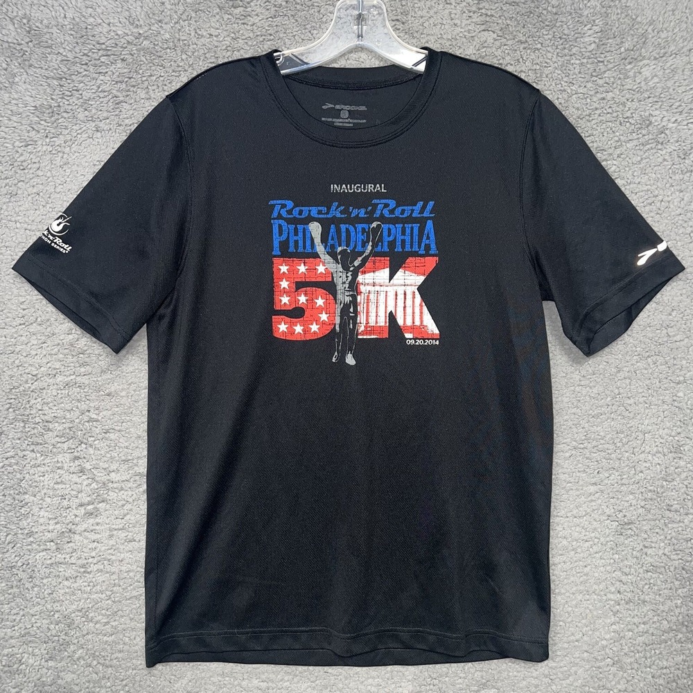 Brooks Rock n Roll Marathon Philadelphia T Shirt Men's Sz S Black Rocky Running